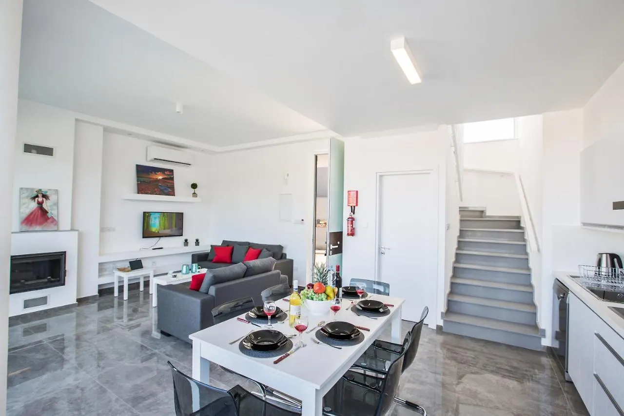 Oli Vine Villas Protaras