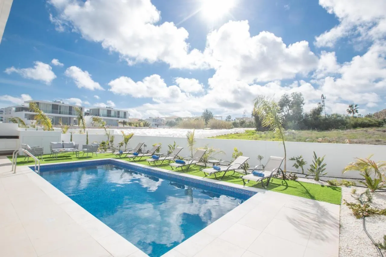 Oli Vine Villas Protaras 0*,